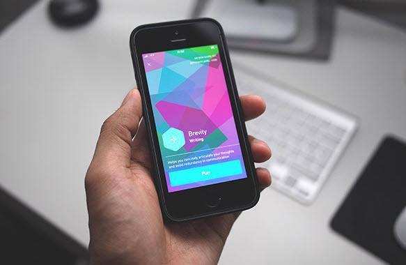 <p><strong>Yılın ikinci uygulaması:</strong></p>

<p><strong>Elevate</strong></p>

<p><br />
Beyni etkin kullanma, daha spesifik olarak hafızayı geliştirmeye yönelik Elevate isimli bu uygulama ile her gün düzenli olarak okuma, yazma, konuşma ve anlama egzersizleri yapıyorsunuz. Uygulama, düzenli çalışmanız halinde, odaklanamama ya da konuşurken kelime unutma gibi dertlerinize de çözüm buluyor.</p>
