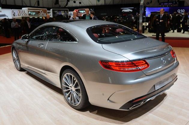 <p>Mercedes-Benz'in 84. kez katıldığı Cenevre Otomobil Fuarı kapsamında yeni C-Serisi, S 600 ve S 65 AMG modellerinin ise Avrupa lansmanı gerçekleşti.</p>