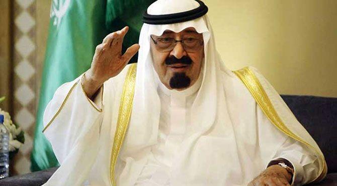 <p>Suudi Arabistan Kralı Abdullah bin Abdülaziz el Suud 90 yaşında öldü.</p>

<p> </p>
