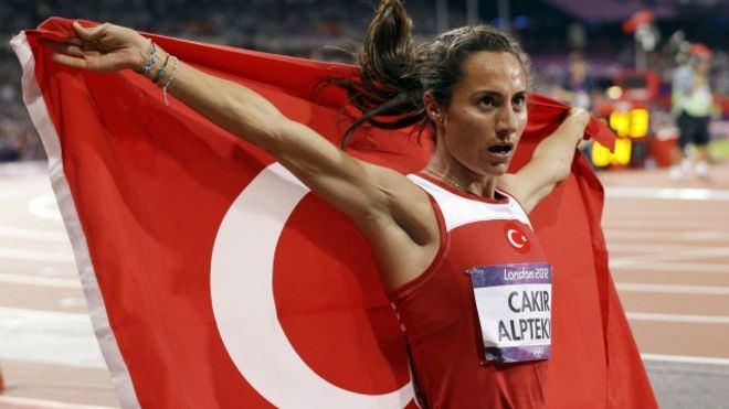 <p><strong>17 Ağustos: Aslı Çakır Alptekin'in olimpiyat madalyası geri alındı</strong><br />
<br />
Aslı Çakır Alptekin'in madalyası doping nedeniyle geri alındı.</p>
<p> </p>
<p> </p>
