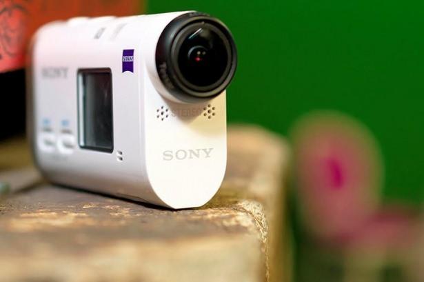 <p>Sony Action Cam FDR-X1000V kamera</p>
