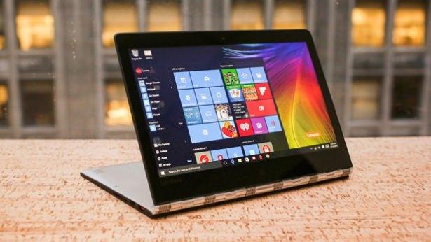 <p>Lenovo Yoga 900</p>
