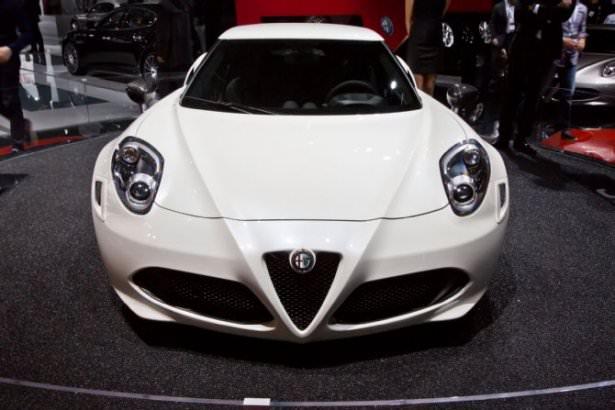 <p>Alfa romeo 4C Launch Edition</p>
