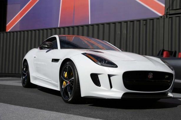 <p><span style="color:#FFD700"><strong>JAGUAR </strong></span>- 284 adet sattı</p>

<p> </p>
