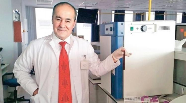 <p>Yılın ilk ayında, Eskişehir Osmangazi Üniversitesi'nde görevli Genel Biyoloji Anabilim Dalı Başkanı Doç. Dr. Adnan Ayhancı yapay kan ürettiklerini duyurdu. </p>

<p> </p>
