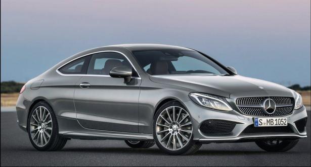 <p><strong>MERCEDES</strong><br />
Mercedes'in yeni isim düzenine uyum sağlayan son model olan SLC, nam-ı diğer makyajlı SLK, Nisan ayında geliyor. Ağabeyi makyajlı SL'le aynı dönemde satışa sunulacak olan SLC'de 156 HP gücündeki 1,6 lt'lik yeni bir baz versiyon sunulması SLK'ya göre daha makul bir başlangıç fiyatı anlamına geliyor.</p>
