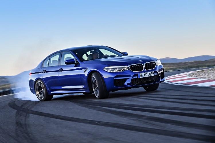 <p>BMW M5<br />
Çıkış tarihi: Şubat 2018</p>