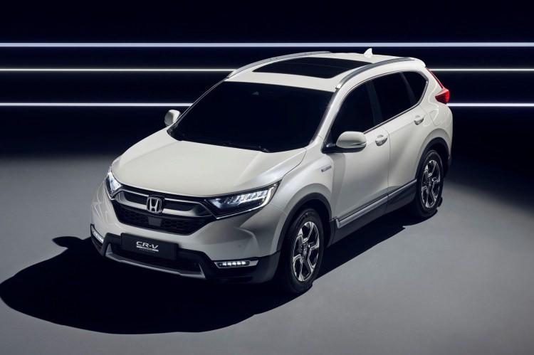 <p>Honda CR-V Hybrid<br />
Çıkış tarihi: 2018 sonbahar</p>

