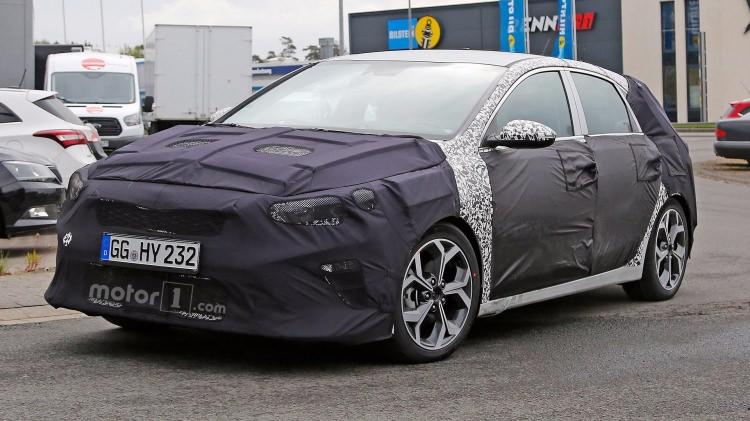 <p>Kia Cee’d<br />
Çıkış tarihi: 2018</p>
