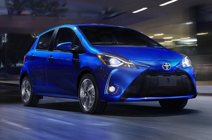 <p><span style="color:#FFA07A"><strong>Toyota Yaris </strong></span>1.0 Life 54.950 TL</p>