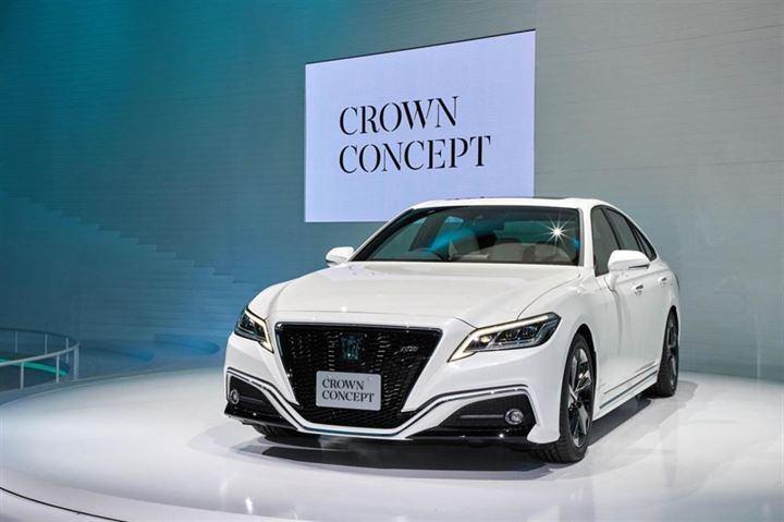 <p>Toyota Crown Concept </p>
