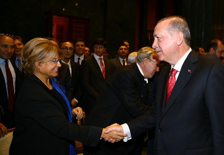 <p>Resepsiyona, eski Başbakanlardan Tansu Çiller de katıldı.</p>