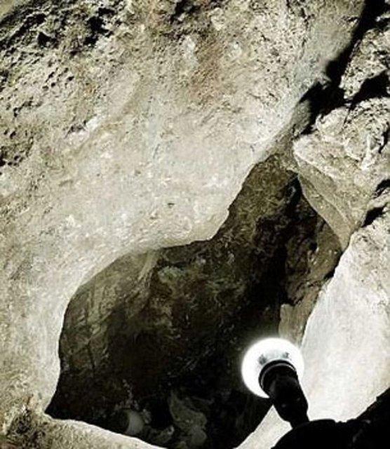 <div>Kazı sırasında 2.bin yıllık tarihi bir şovalye odası keşfetti.</div>

<div> </div>
