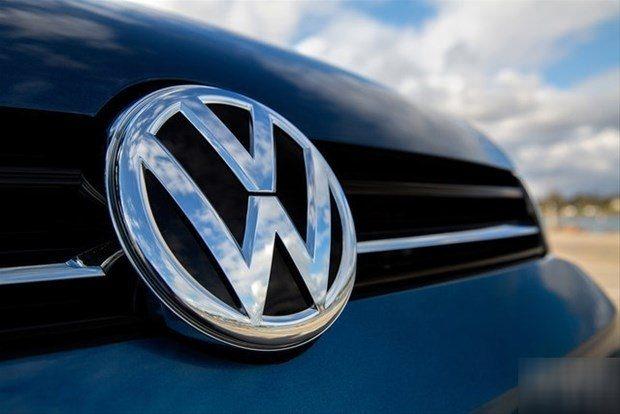 <p>16) VOLKSWAGEN<br />
<br />
Güvenilirlik Puanı - 44/100<br />
<br />
Geçen seneki sıralaması - 22<br />
</p>