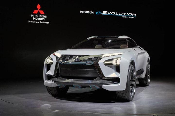 <p>Mitsubishi SUV </p>
