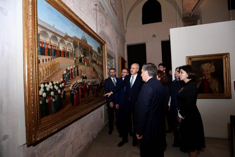 <p>Kültür ve Turizm Bakanı Numan Kurtulmuş ise ziyaretten dolayı şeref duyduklarını dile getirdi.</p>