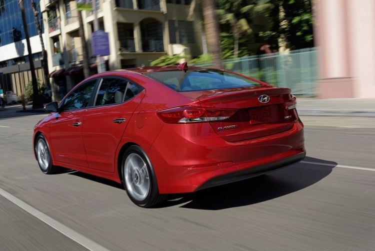 <p>Marka: HYUNDAI</p>
<p>Model: ELANTRA</p>
<p>Toplam Satış: 3285</p>