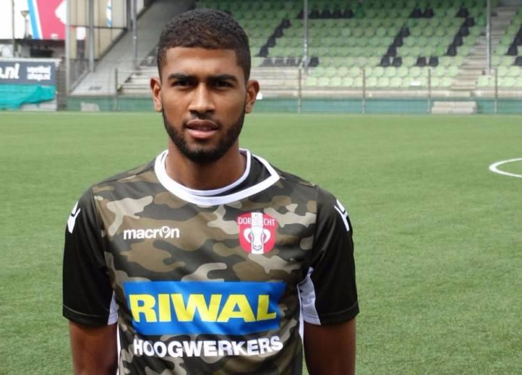 <p>LAKABI ''KÜÇÜK RİJKAARD''</p>
<p>Ajax forması giyerken Erol için takım arkadaşları ''Küçük Rijkaard'' lakabını koydu.</p>
