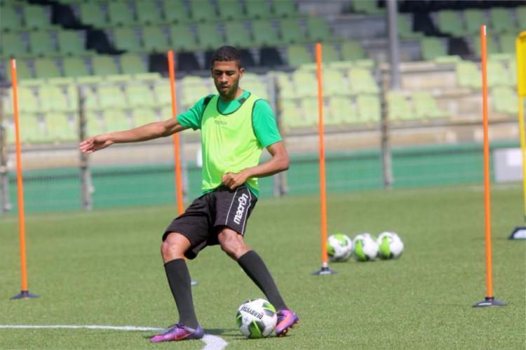 <p>GALATASARAY'A DA GELDİ...</p>

<p>2010 yılında Galatasaray Hollanda Futbol Akademisi'ne transfer olan genç futbolcu, burada da forma şansı bulamadı.</p>
