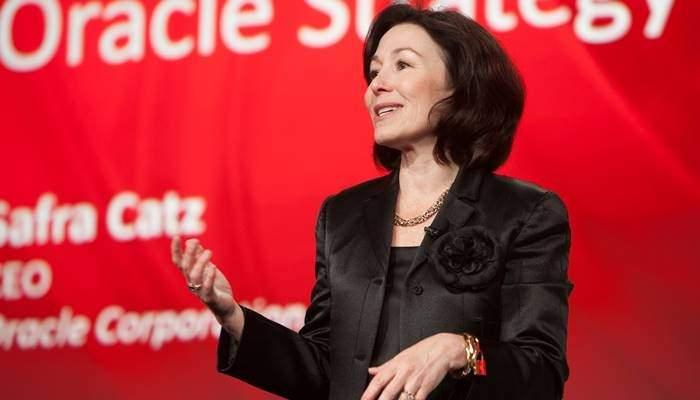 <p>18. Safra Catz<br />
Yaş: 55<br />
Ülke: ABD<br />
Kategori: Teknoloji</p>