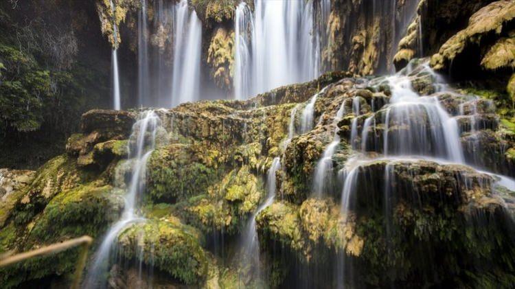 <p>Onlarla beraber de bu işin başından sonuna kadar beraberdik. TOKİ başkanımızla yapmış olduğumuz görüşmede bu tür projelerin yapımı ile ilgili kendilerine birçok ilden teklif geldiğini belirtti.</p>

<p> </p>
