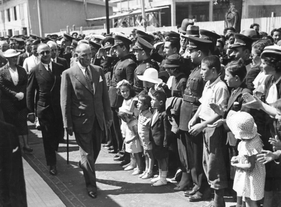 <p>İstanbul’dan Ankara’ya Dönüşünde, 29 Temmuz 1936</p>