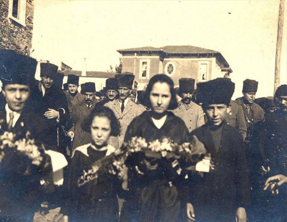 <p>İzmir, 27 Ocak 1923</p>
