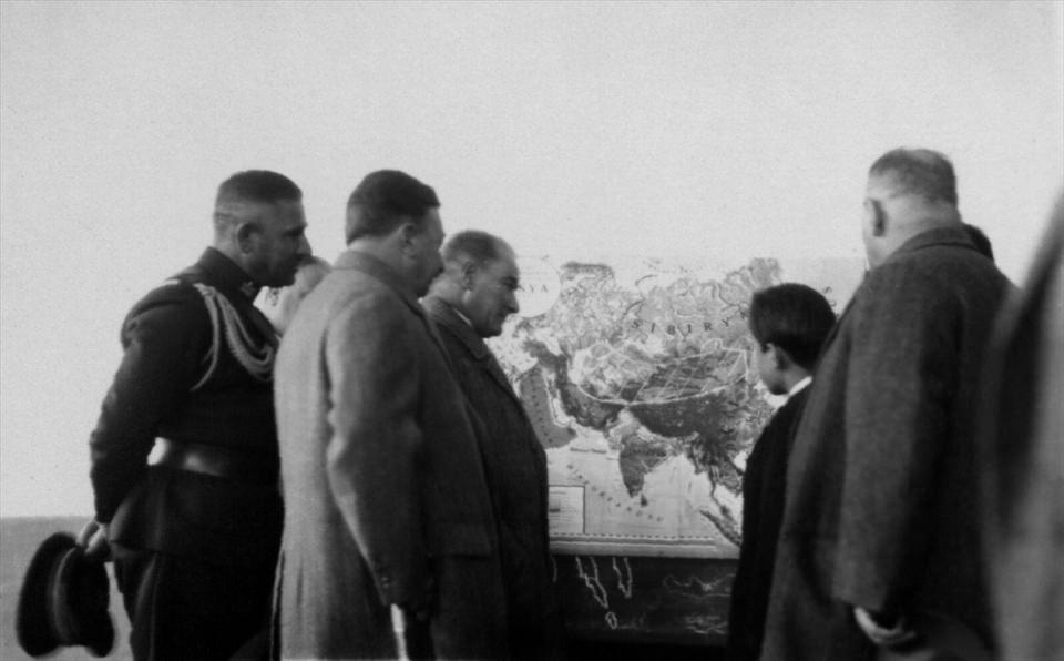 <p>Samsun 26 Kasım 1930</p>
