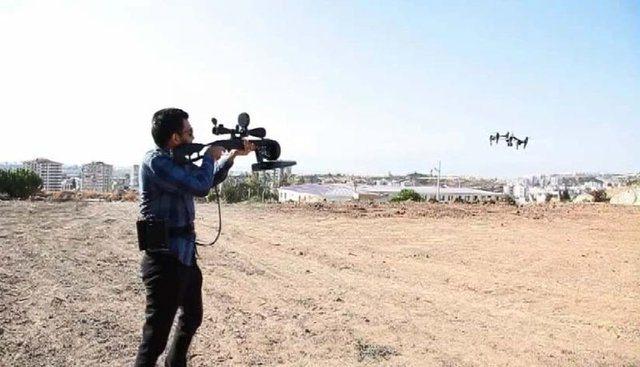 <p>"Siparişimizi aldık, fiyat teklifimiz onaylandı, prosedürlerin tamamlanmasıyla birlikte Drone Savar sistemimizi göndereceğiz. Tedarik süreçlerinin sadeleştirilmesi ve bütçelendirmenin hızlandırılması halinde ihtiyaçların daha hızlı karşılanabileceğini düşünüyoruz. </p>
<p> </p>