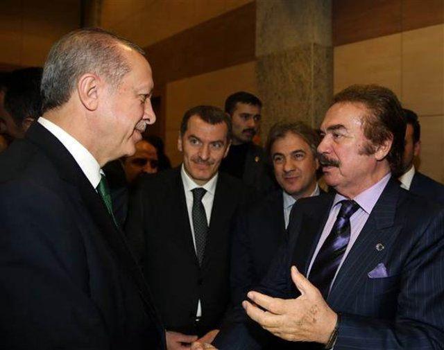 <p>Orhan Gencebay</p>

<p> </p>
