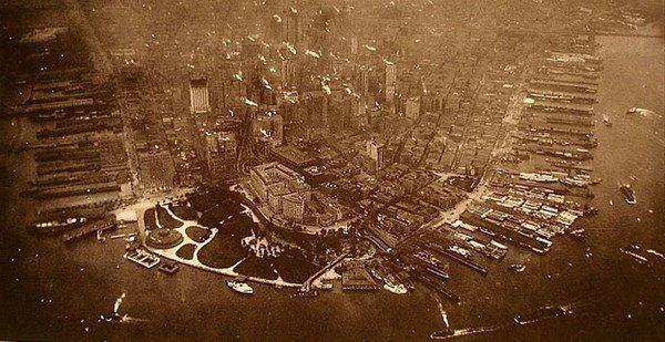 <p>Manhattan'ın havadan çekilmiş ilk fotoğrafı,</p>

<p>1906.</p>
