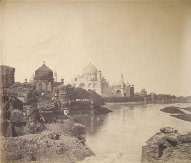 <p>Taj Mahal'in bilinen ilk fotoğrafı, 1850-1860 lı yıllar</p>

<p> </p>
