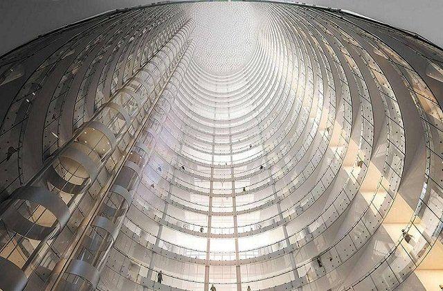 <p>540 metre uzunluğuyla Afrika'nın en yüksek yapısı unvanını alacak Al Noor Tower, efsanevi şehir Kazablanka'da yapılacak. </p>
<p> </p>
