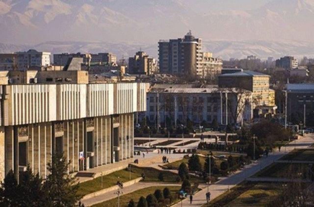 <p>Kırgızistan</p>
