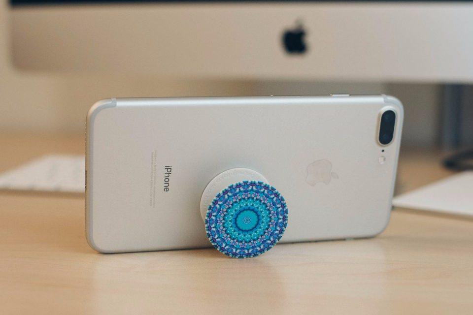 <p>PopSocket, 2014 yılında David Barnett tarafından kurulan şirketin ürünü.</p>

<p> </p>
