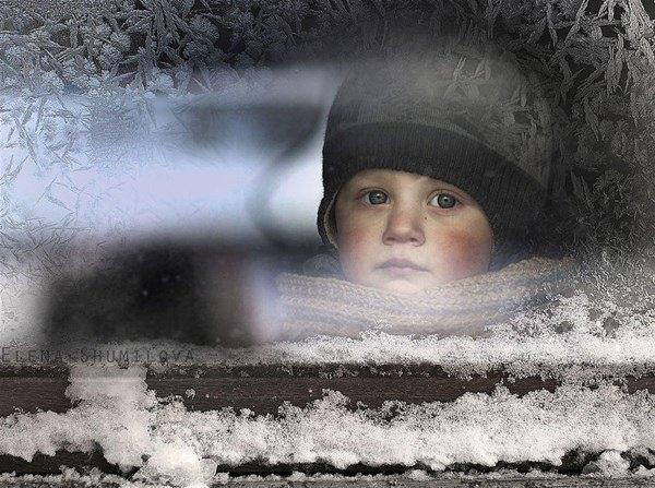 <p>Çalışmalarında doğal ışık kullandığını söyleyen Rus fotoğrafçı, “sokak lambaları, mum ışığı, sis, duman, yağmur ve kar, doğal ışıkta fotoğraf çekmeyi seviyorum. </p>

<p> </p>
