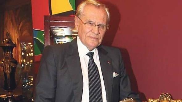 <p><strong>1 - 1.5 MİLYAR DOLAR</strong></p>
<p> </p>
<p>42-Erdoğan Demirören---Demirören Holding</p>
<p> </p>
<p>43-Altınbaş Ailesi---Altınbaş Holding</p>
<p> </p>
<p>44-Alaton Ailesi---Alarko Holding</p>
<p> </p>
<p>45-Garih Ailesi---Alarko Holding</p>