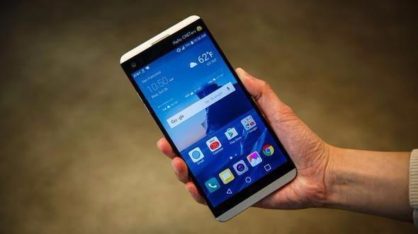 <p><strong>LG V20 </strong></p>
<p>Ağırlığı: 174 gram <br />
Ekran çözünürlüğü: 5.7 inç ekran, 1440x2560 piksel çözünürlük</p>