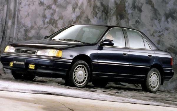 <div>1995 yılında üretilmeye başlanan ikinci nesil Elantra'da önemli iyileştirmeler yapıldı.</div>

<div> </div>
