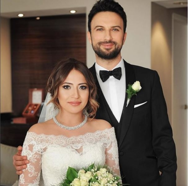 <p>Tarkan Tevetoğlu ve Pınar Dilek</p>
