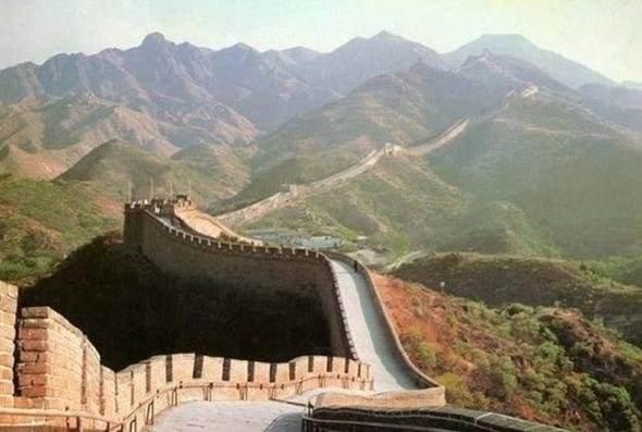 <p>Doğru mu yanlış mı?</p>

<p>Çin Seddi çok büyük olabilir, fakat uzaydan görülebilecek kadar geniş değildir.</p>
