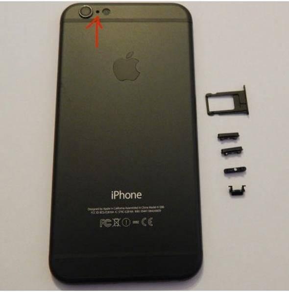 <div><strong>iPhone'daki o delik </strong></div>
<div> </div>
<div>İki kamera arasında görünen o minik delik siz arka kamerayı kullanırken devreye giren mikrofon bölgesi.</div>