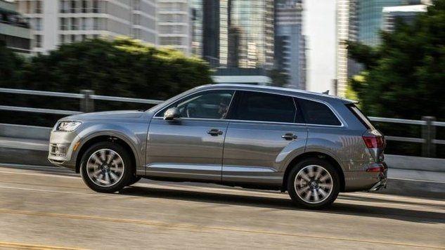 <p>AUDI Q7</p>

<p> </p>

<p>Toplam satış: 123</p>
