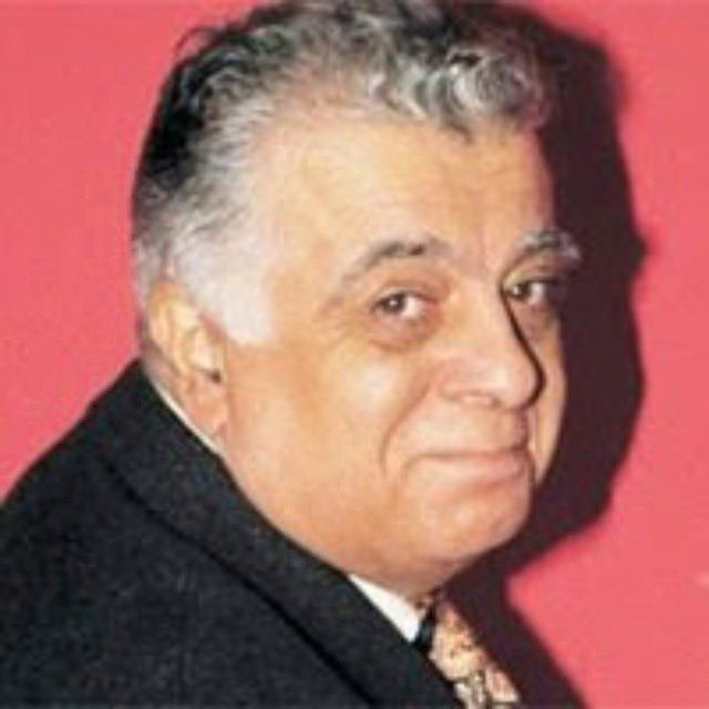 <p>Cenk Koray </p>
