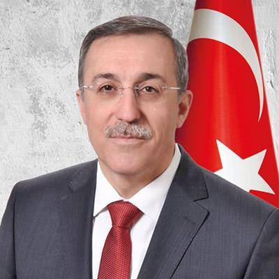 <p>Ahmet Doğan </p>
