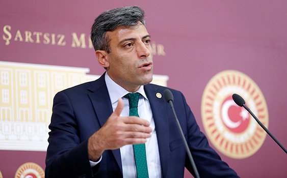 <p>Öztürk Yılmaz- CHP 26. Dönem Milletvekili</p>
