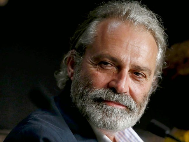 <p>Haluk Bilginer</p>
