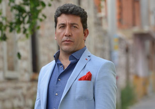 <p>Emre Kınay</p>
