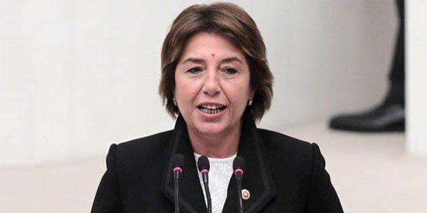 <p>Ayşe Nur Bahçekapılı- AK Parti 26. dönem milletvekili</p>
