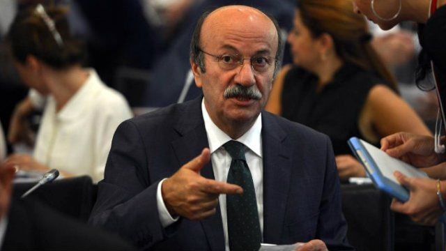 <p>Mehmet Bekaroğlu - CHP 26. dönem milletvekili</p>